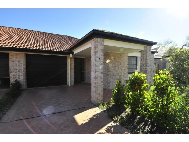 Pacific Pines QLD 4211