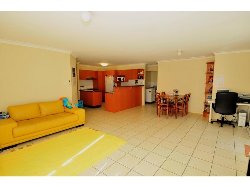 Pacific Pines QLD 4211