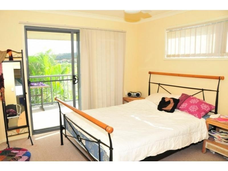 Pacific Pines QLD 4211