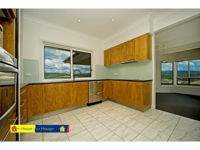 86 Salvado Drive, Pacific Pines QLD 4211