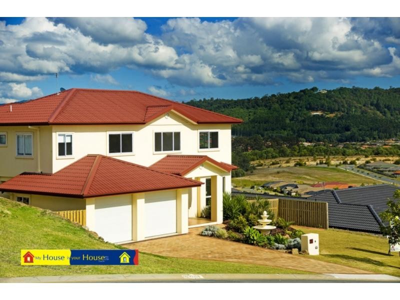 86 Salvado Drive, Pacific Pines QLD 4211