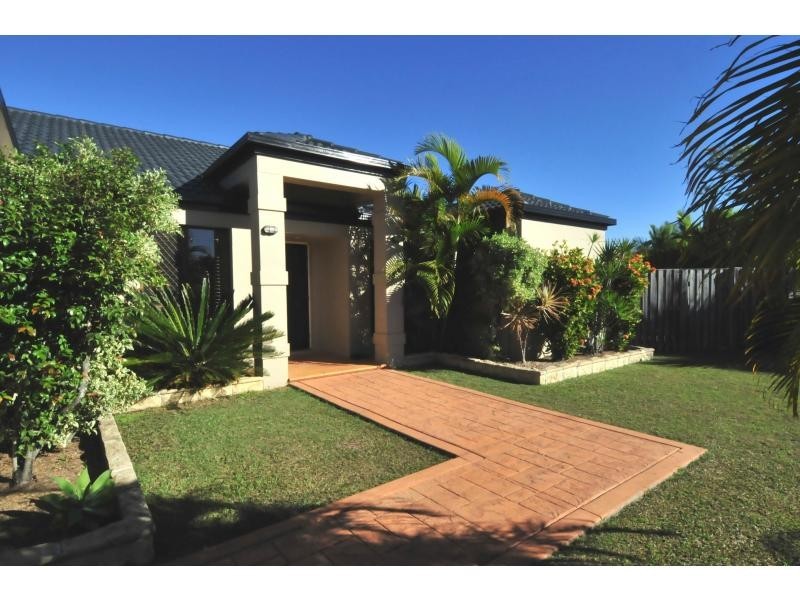 Pacific Pines QLD 4211