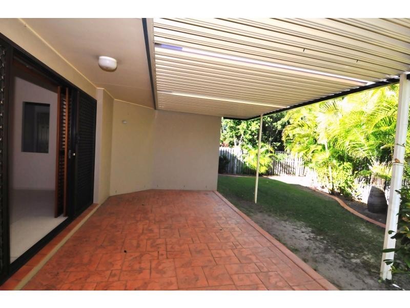 Pacific Pines QLD 4211