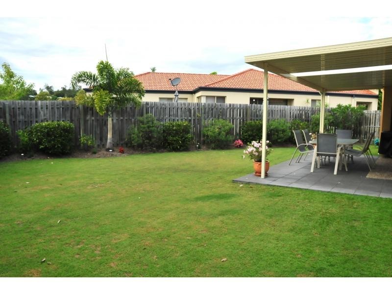 Pacific Pines QLD 4211