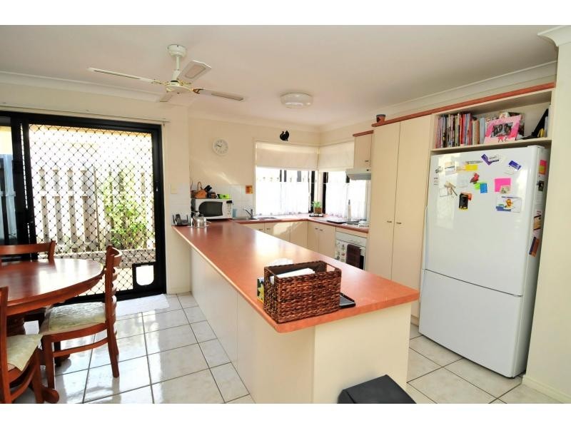 Pacific Pines QLD 4211