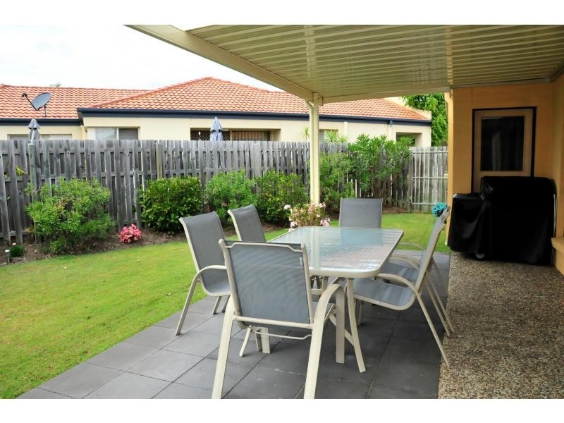 Pacific Pines QLD 4211