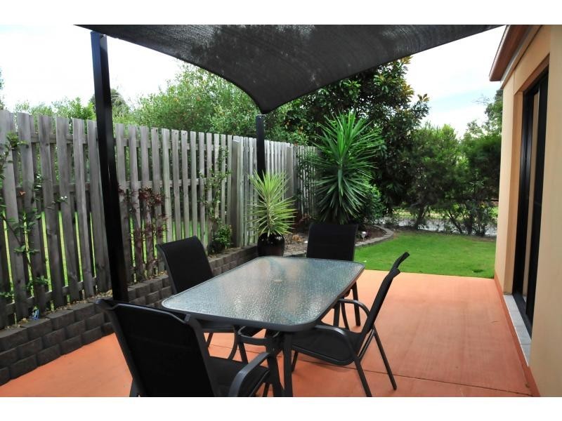 Pacific Pines QLD 4211