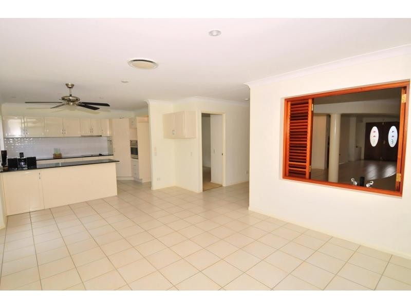 Hope Island QLD 4212