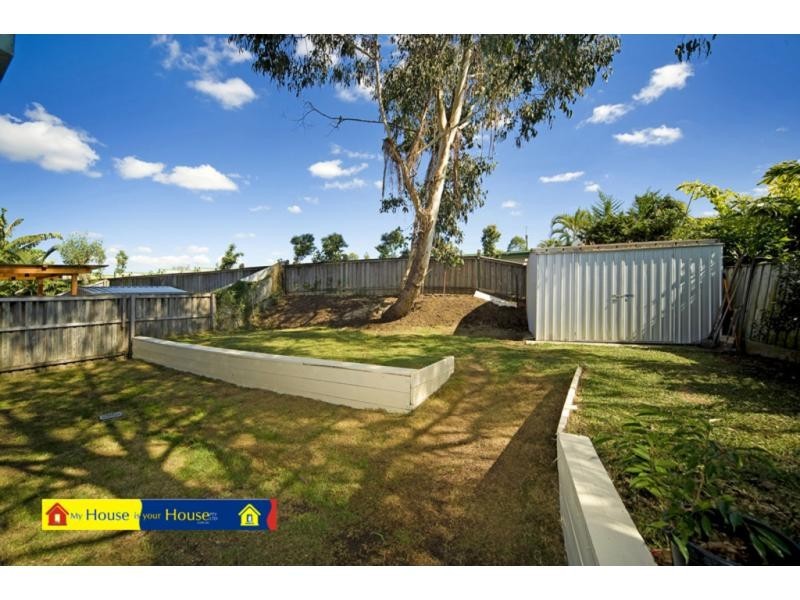12 Plimsoll Place, Helensvale QLD 4212
