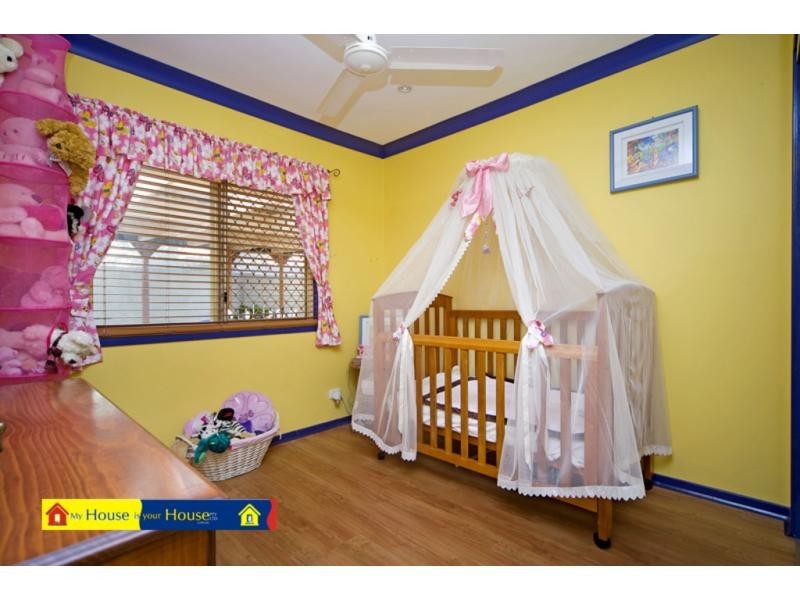 12 Plimsoll Place, Helensvale QLD 4212