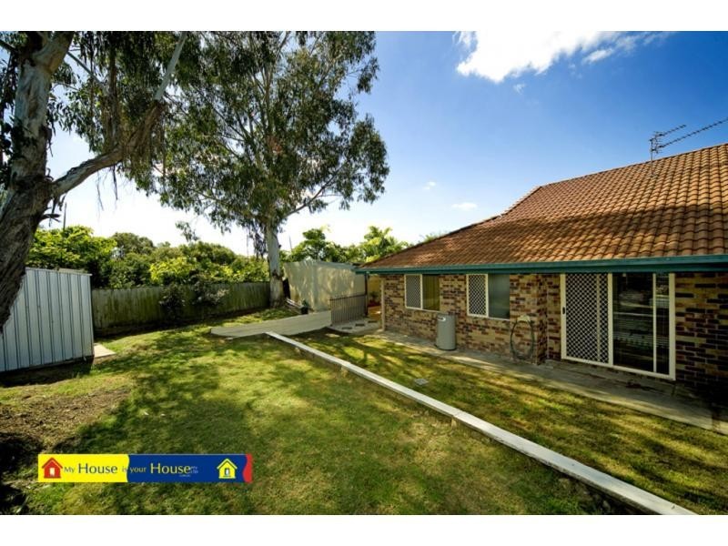 12 Plimsoll Place, Helensvale QLD 4212