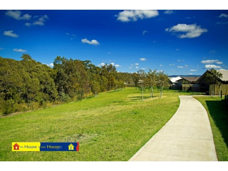 12 Plimsoll Place, Helensvale QLD 4212