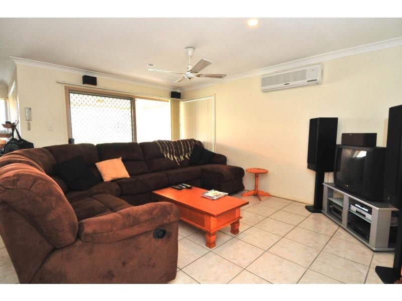 Pacific Pines QLD 4211