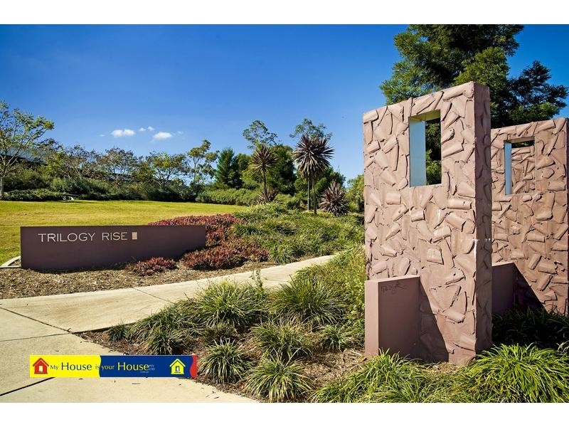 2 Salvado Drive, Pacific Pines QLD 4211