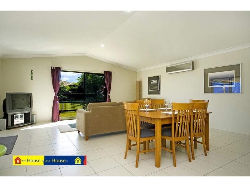 2 Salvado Drive, Pacific Pines QLD 4211