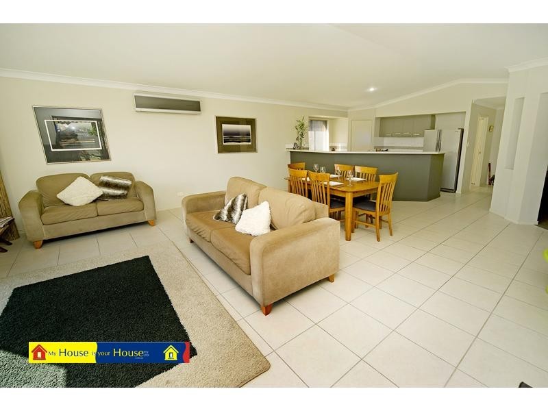 2 Salvado Drive, Pacific Pines QLD 4211