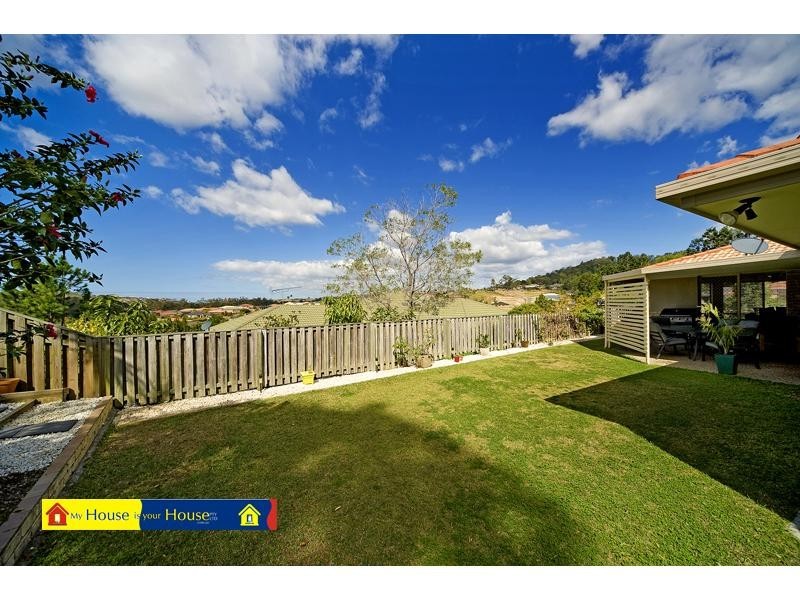 11 Harwood Place, Maudsland QLD 4210