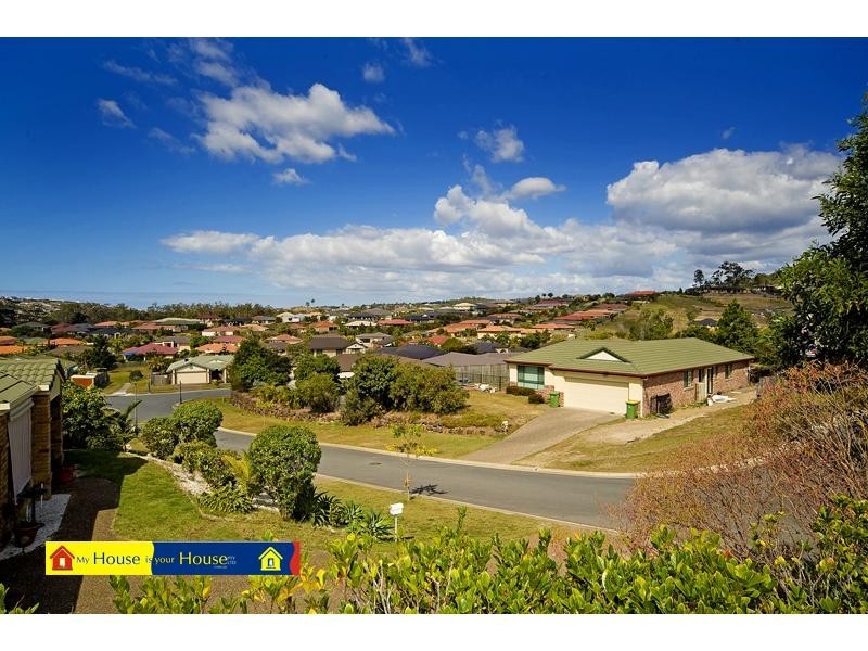 11 Harwood Place, Maudsland QLD 4210