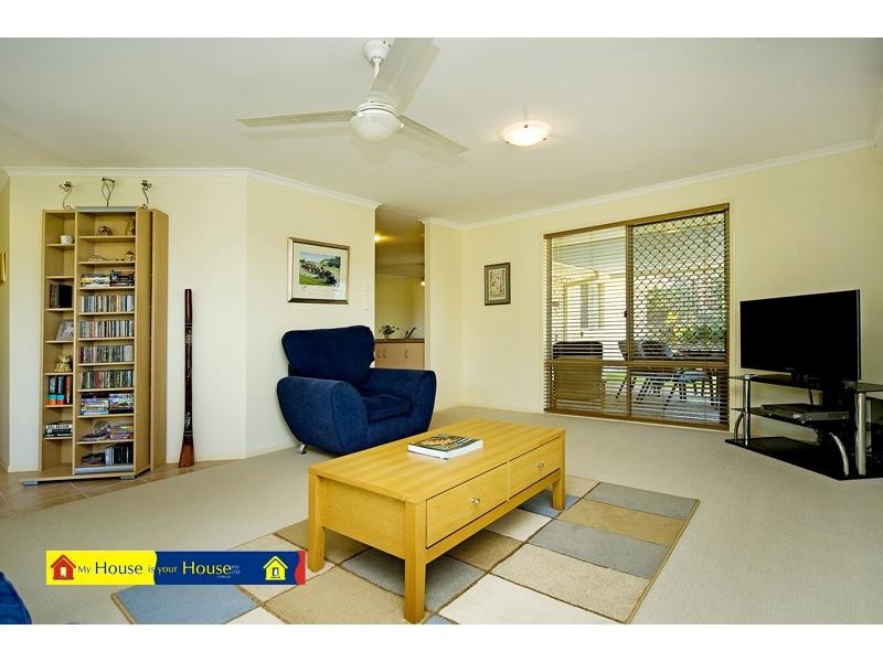 11 Harwood Place, Maudsland QLD 4210