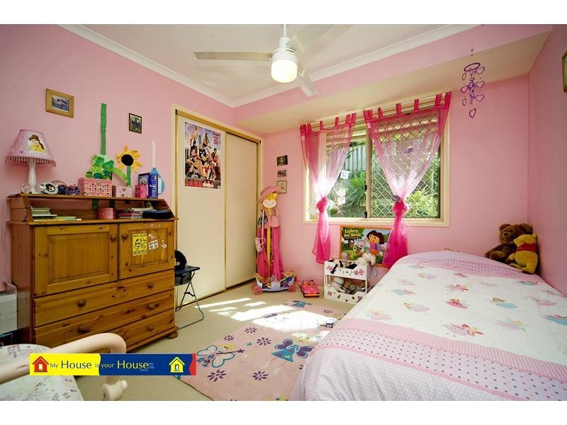11 Harwood Place, Maudsland QLD 4210