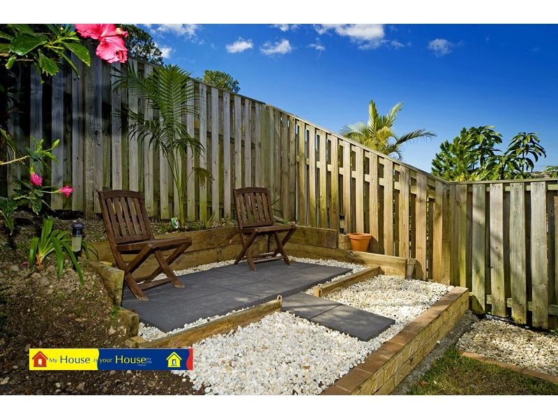 11 Harwood Place, Maudsland QLD 4210