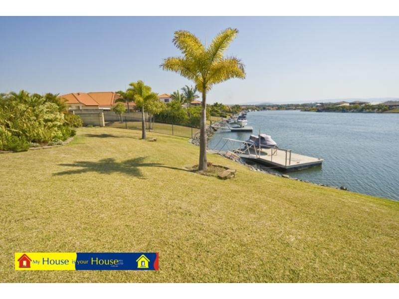 Monterey Keys QLD 4212