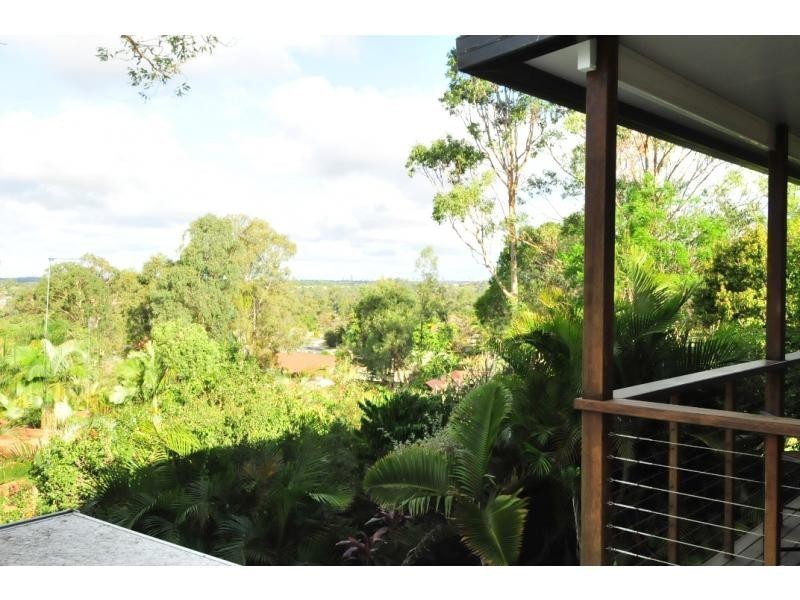 9 Leura Place, Helensvale QLD 4212