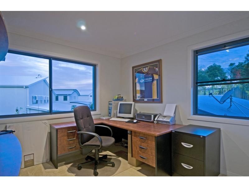 15 Buccaneer Way, Coomera Waters QLD 4209