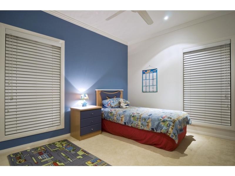 15 Buccaneer Way, Coomera Waters QLD 4209