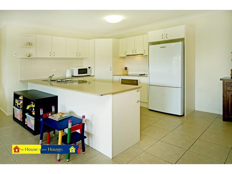 1/8 Jasmine Court, Ormeau QLD 4208