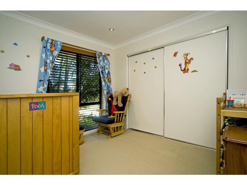 2 Makemo Street, Pacific Pines QLD 4211