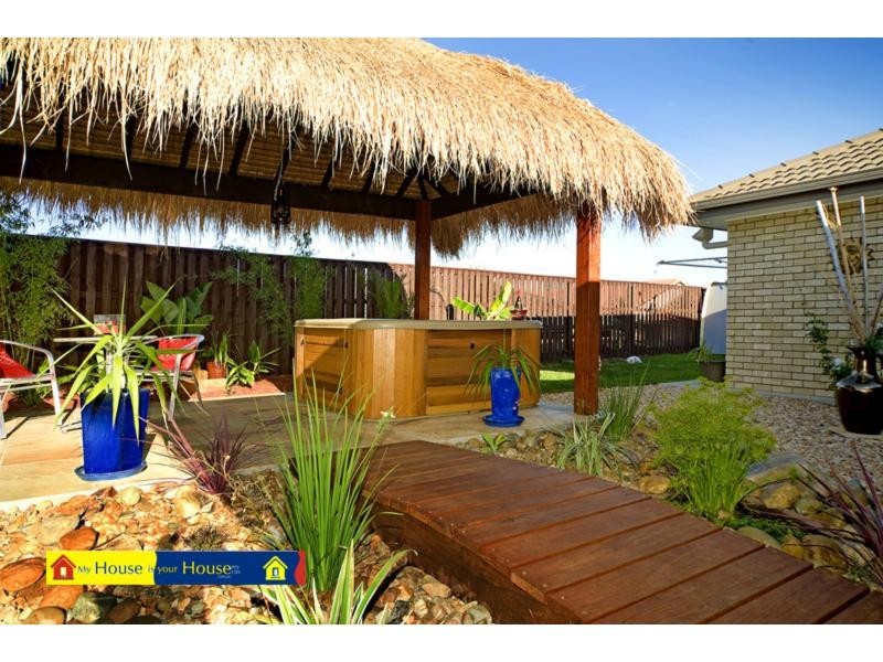 29 Buchanan Street, Pacific Pines QLD 4211