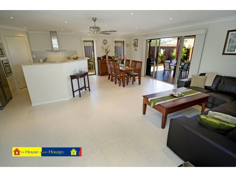 29 Buchanan Street, Pacific Pines QLD 4211