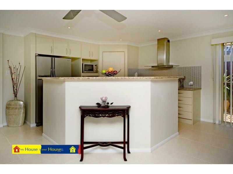 29 Buchanan Street, Pacific Pines QLD 4211