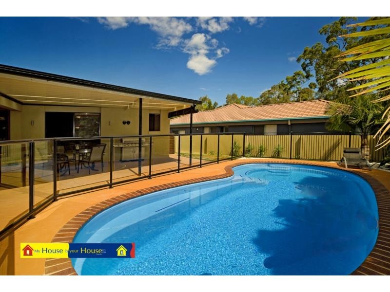 7 Herington Close, Arundel QLD 4214