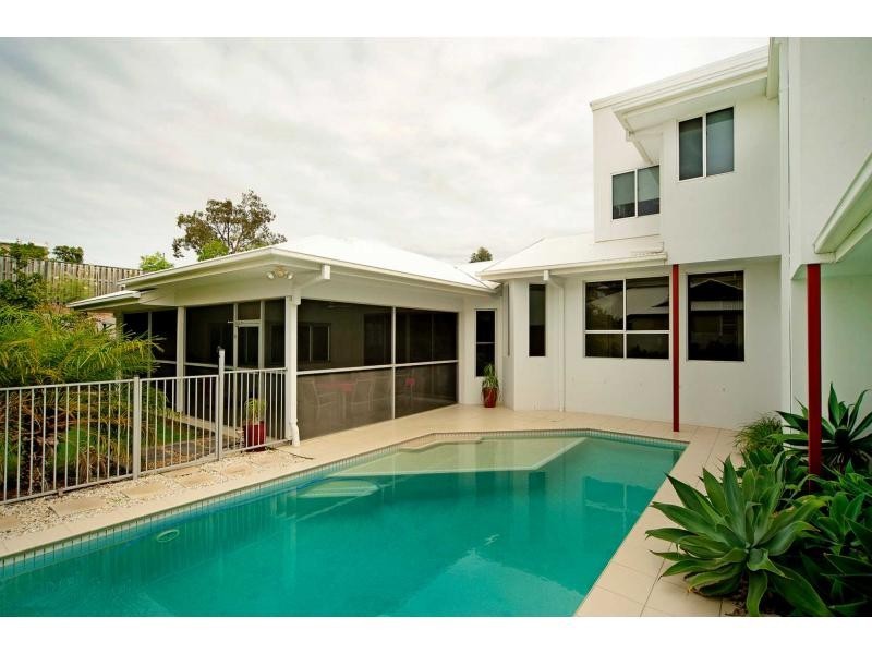 Coomera Waters QLD 4209