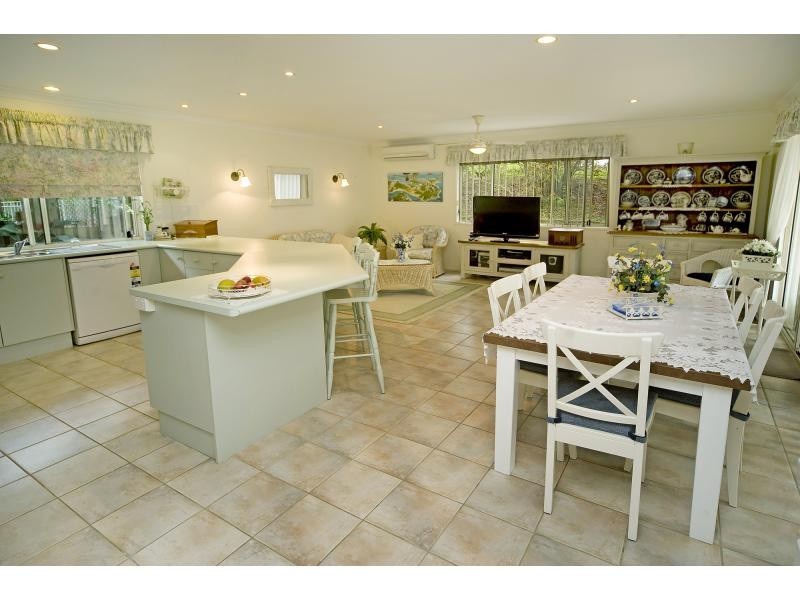 20 Austral Crescent, Pacific Pines QLD 4211