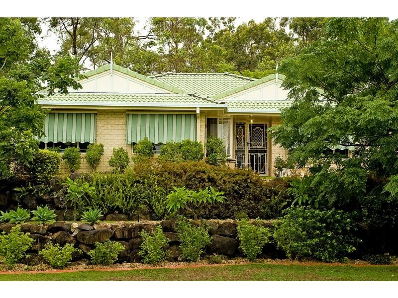 20 Austral Crescent, Pacific Pines QLD 4211
