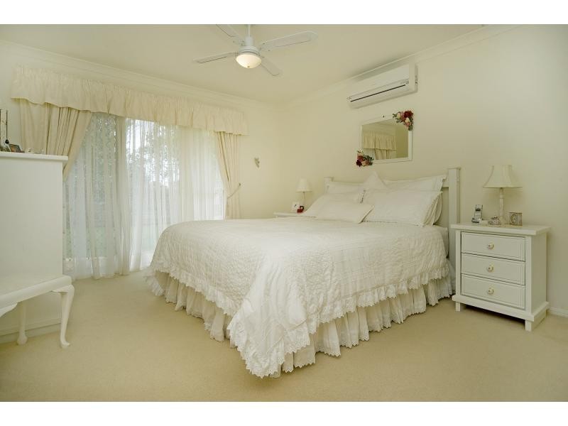 20 Austral Crescent, Pacific Pines QLD 4211