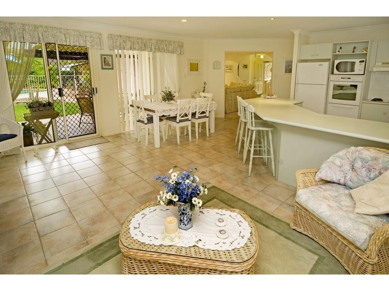 20 Austral Crescent, Pacific Pines QLD 4211