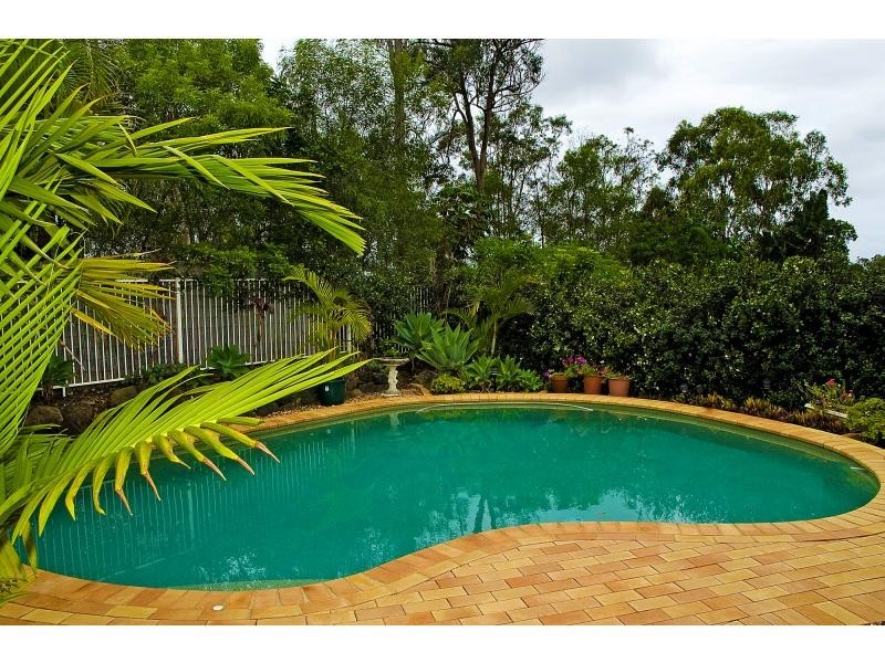 20 Austral Crescent, Pacific Pines QLD 4211
