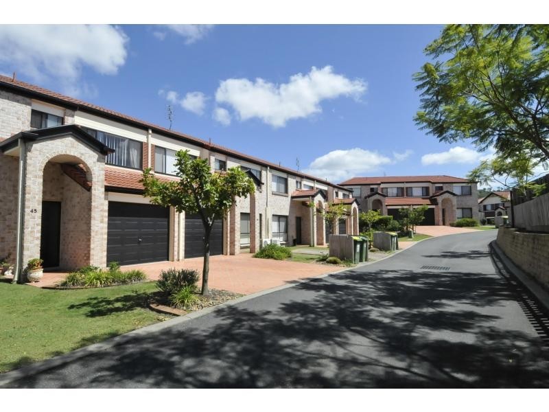 Pacific Pines QLD 4211