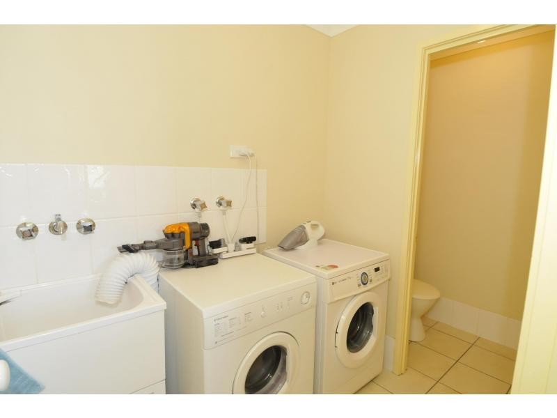 Pacific Pines QLD 4211