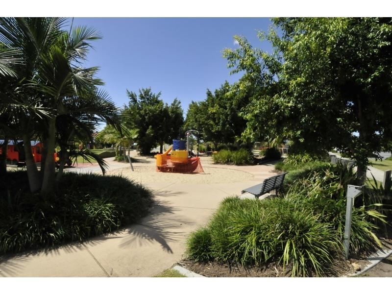 Pacific Pines QLD 4211