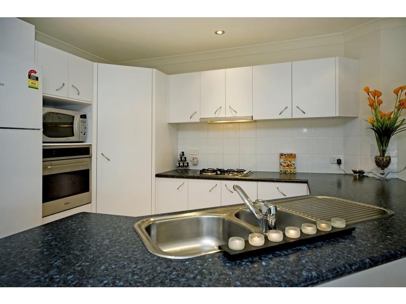 40 Buffalo Crescent, Pacific Pines QLD 4211