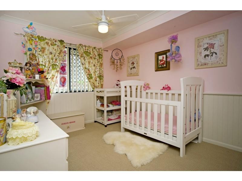 40 Buffalo Crescent, Pacific Pines QLD 4211