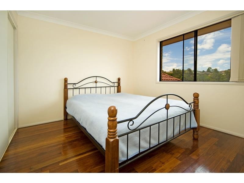 3 Hatutu Street, Pacific Pines QLD 4211