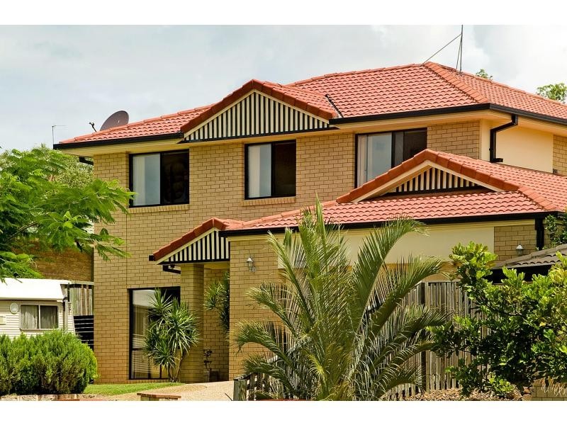 3 Hatutu Street, Pacific Pines QLD 4211