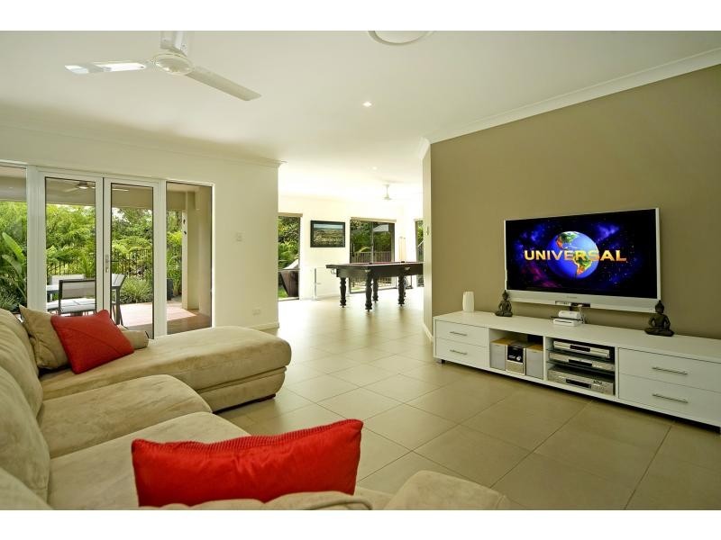 18 Boambillee Street, Coomera Waters QLD 4209