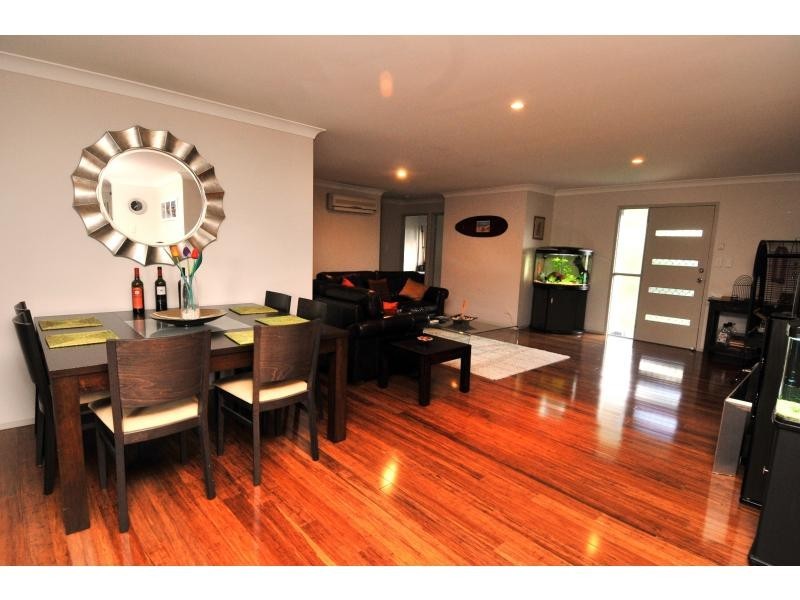 Pacific Pines QLD 4211